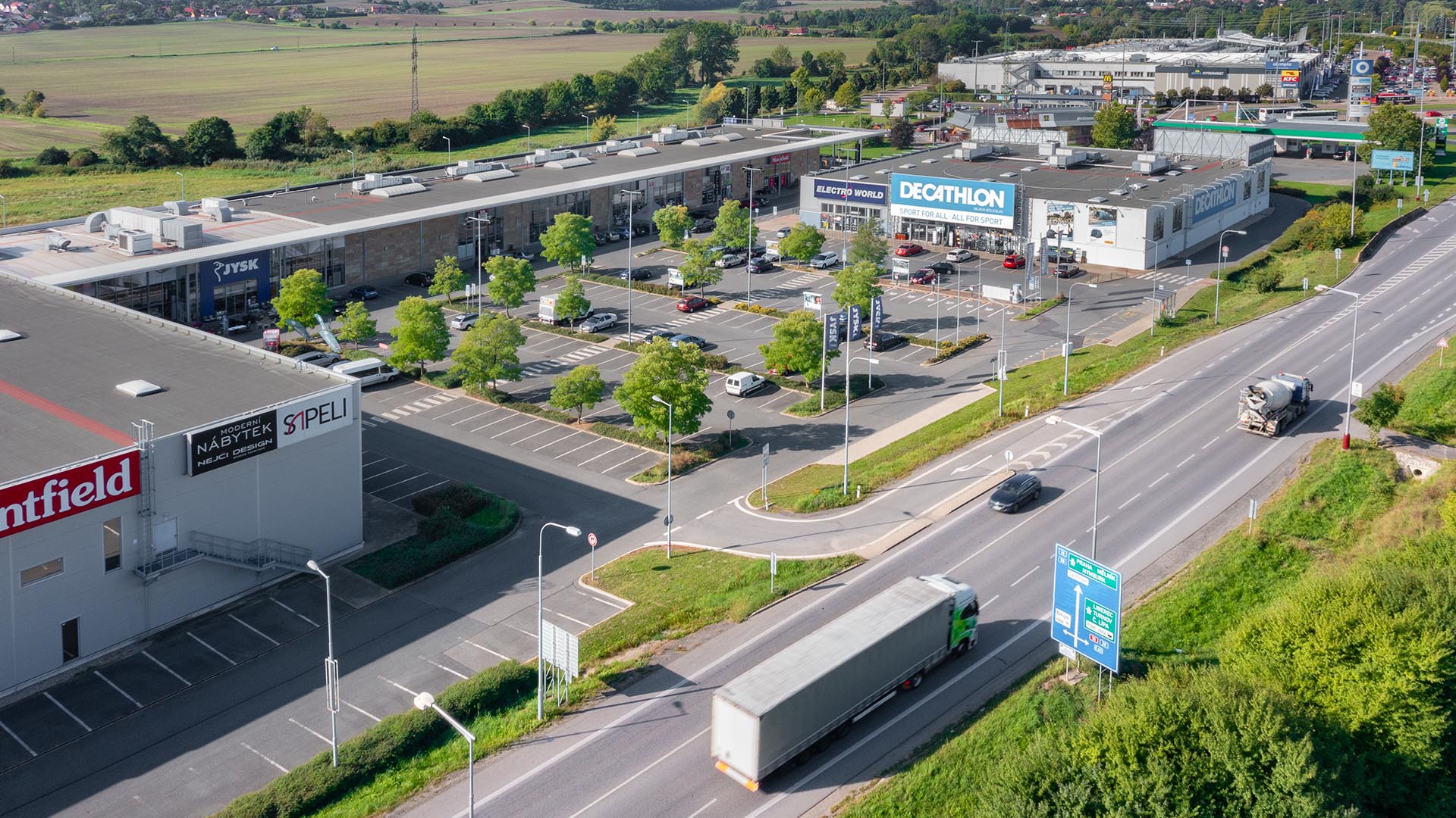 Fidurock navazuje spolupráci se společností Blue Assets na správu retailových parků v České republice